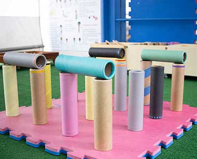 Tubos coloridos - Educação Infantil Uniepre