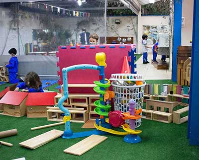 Parques - Escola Uniepre